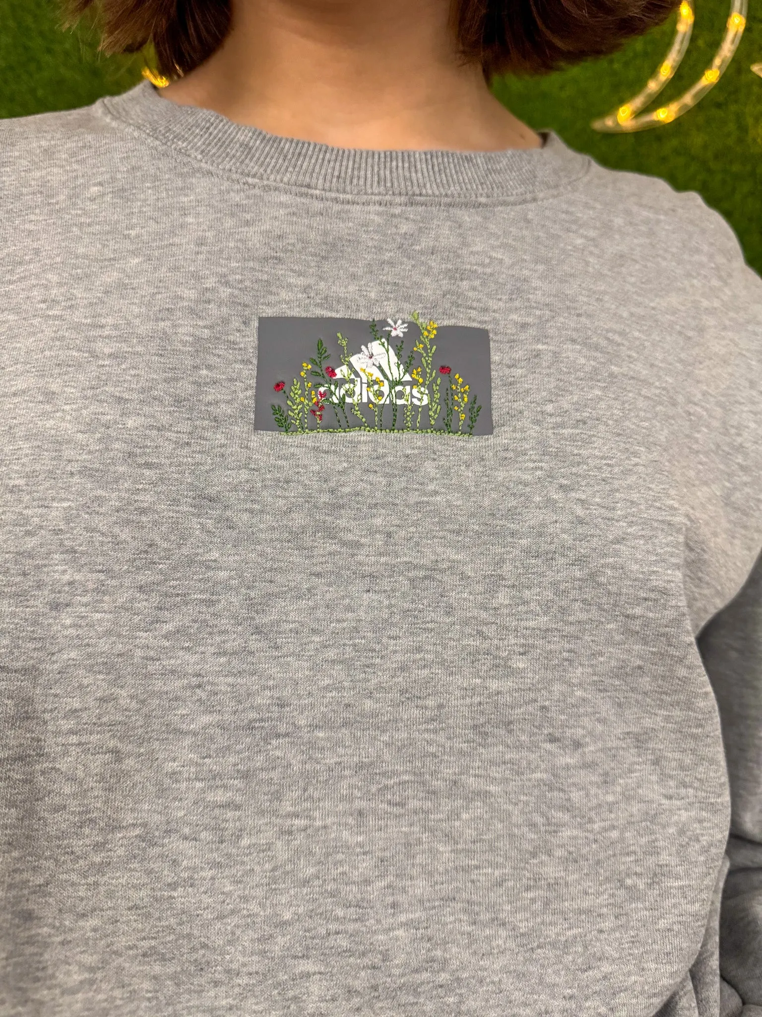 Adidas Floral Logo Grey Crewneck L