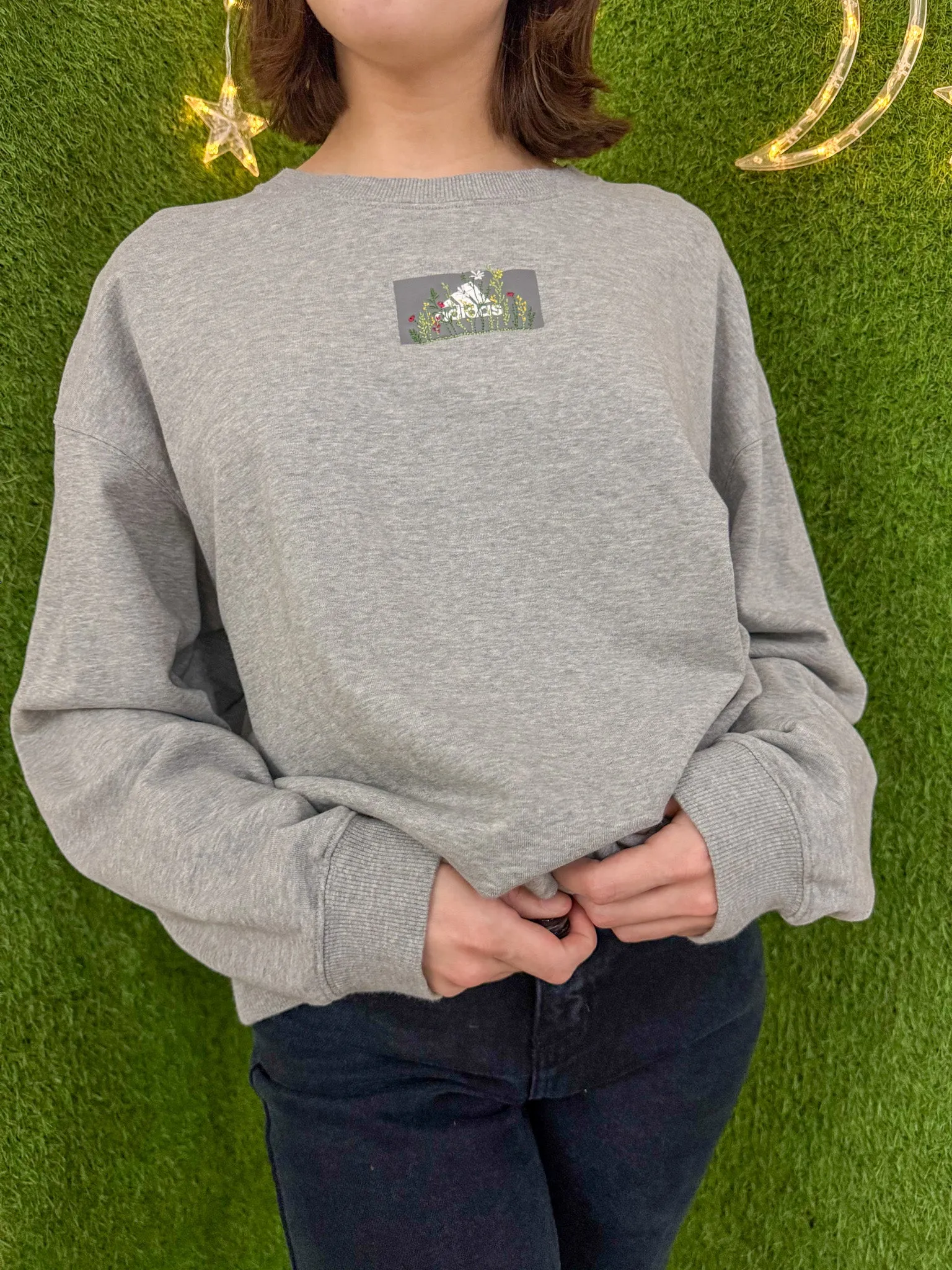 Adidas Floral Logo Grey Crewneck L