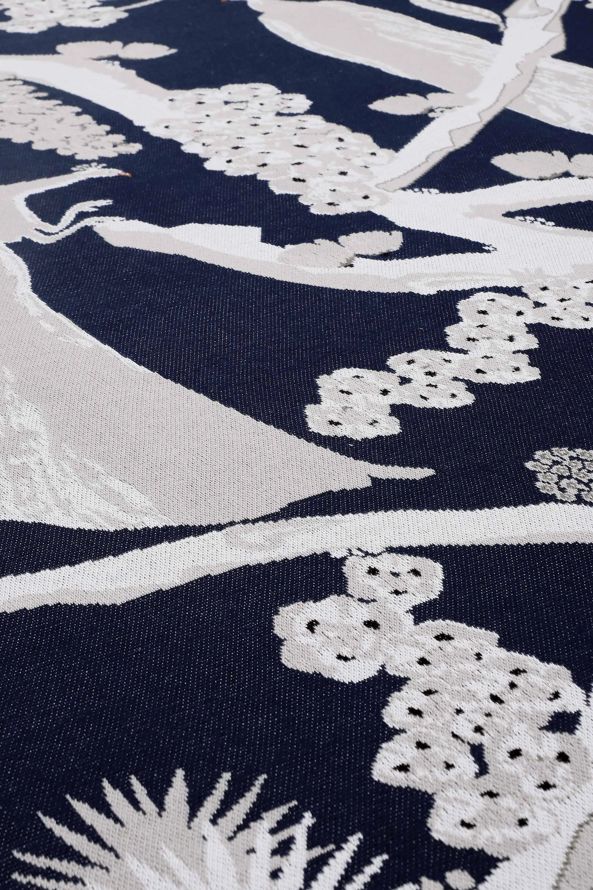 Izu Juno Jacquard Throw